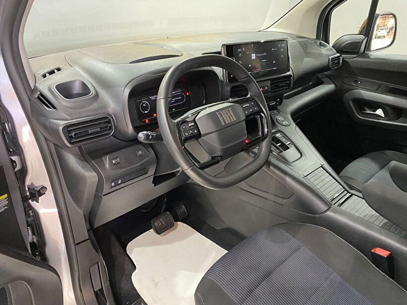 2025 Dizel Otomatik Fiat Doblo Combi Gri Gürel Tasarım Aksesuar Otomotiv San. Tic. Ltd. Şti.