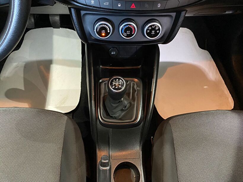 2023 Dizel Manuel Fiat Egea Beyaz Gürel Tasarım Aksesuar Otomotiv San. Tic. Ltd. Şti.