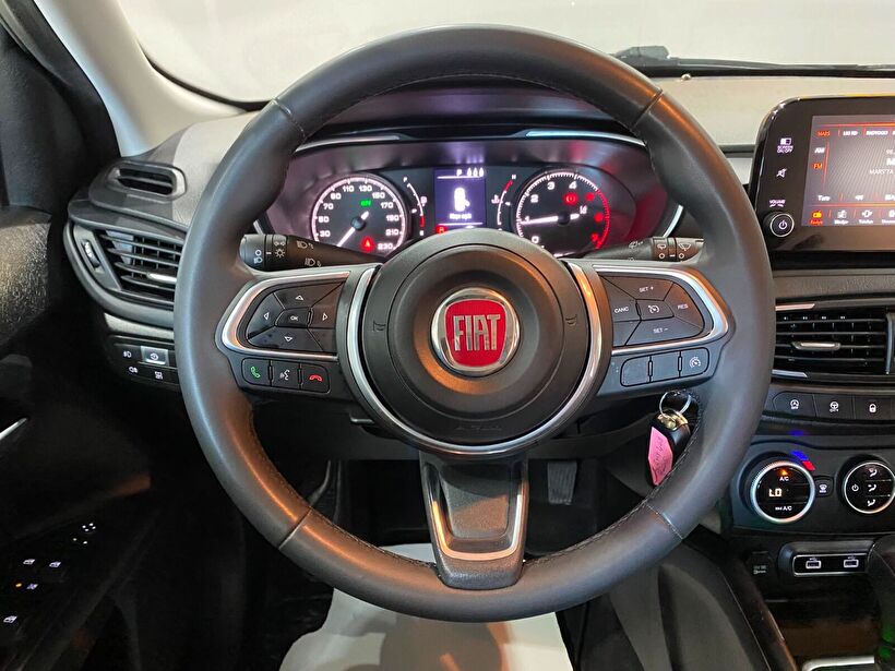 2024 Dizel Otomatik Fiat Egea Cross Beyaz Gürel Tasarım Aksesuar Otomotiv San. Tic. Ltd. Şti.