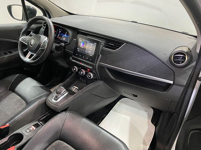 2022 Elektrik Otomatik Renault ZOE Beyaz Gürel Tasarım Aksesuar Otomotiv San. Tic. Ltd. Şti.