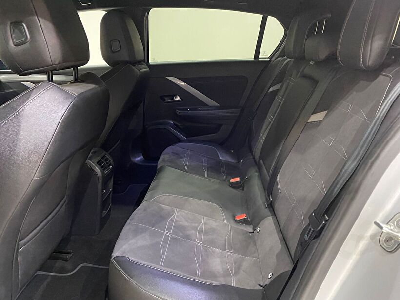 2024 Elektrik Otomatik Opel Astra-e Gümüş Gri Gürel Tasarım Aksesuar Otomotiv San. Tic. Ltd. Şti.