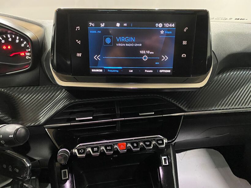 2022 Dizel Otomatik Peugeot 2008 Turuncu Gürel Tasarım Aksesuar Otomotiv San. Tic. Ltd. Şti.