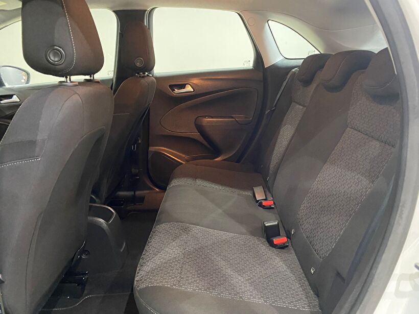 2022 Benzin Otomatik Opel Crossland Beyaz Gürel Tasarım Aksesuar Otomotiv San. Tic. Ltd. Şti.