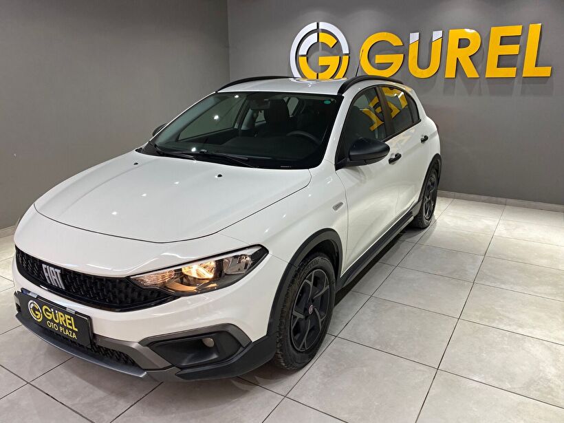 2022 Benzin Manuel Fiat Egea Cross Beyaz Gürel Tasarım Aksesuar Otomotiv San. Tic. Ltd. Şti.