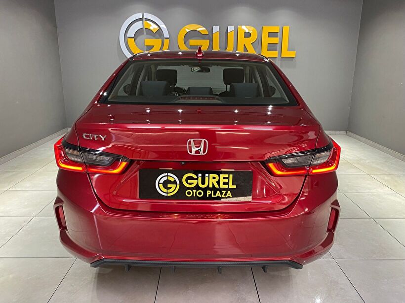 2022 Benzin Otomatik Honda City Kırmızı Gürel Tasarım Aksesuar Otomotiv San. Tic. Ltd. Şti.