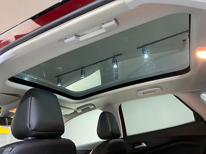 2020 Benzin Otomatik Opel Grandland X Kırmızı Gürel Tasarım Aksesuar Otomotiv San. Tic. Ltd. Şti.
