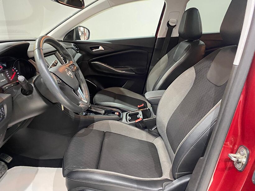2020 Benzin Otomatik Opel Grandland X Kırmızı Gürel Tasarım Aksesuar Otomotiv San. Tic. Ltd. Şti.