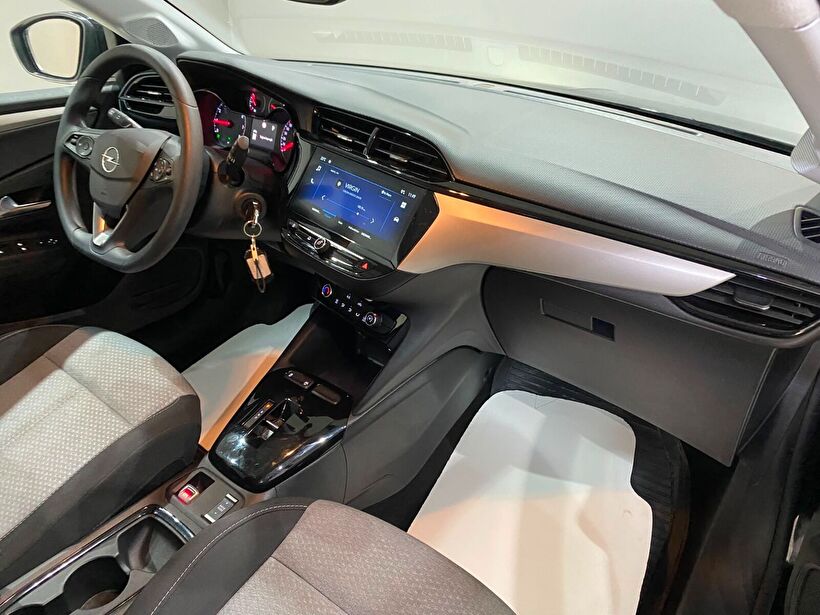 2025 Benzin Otomatik Opel Corsa Siyah Gürel Tasarım Aksesuar Otomotiv San. Tic. Ltd. Şti.