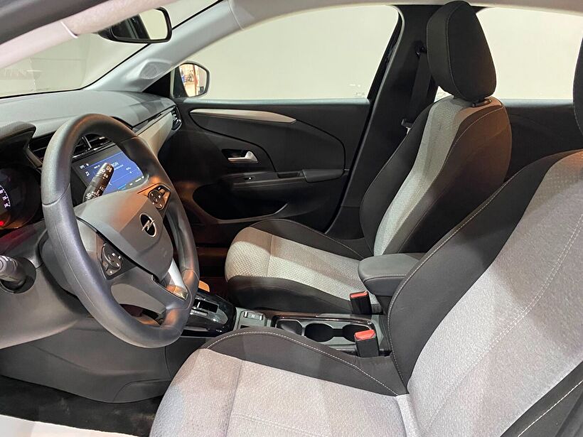 2025 Benzin Otomatik Opel Corsa Siyah Gürel Tasarım Aksesuar Otomotiv San. Tic. Ltd. Şti.
