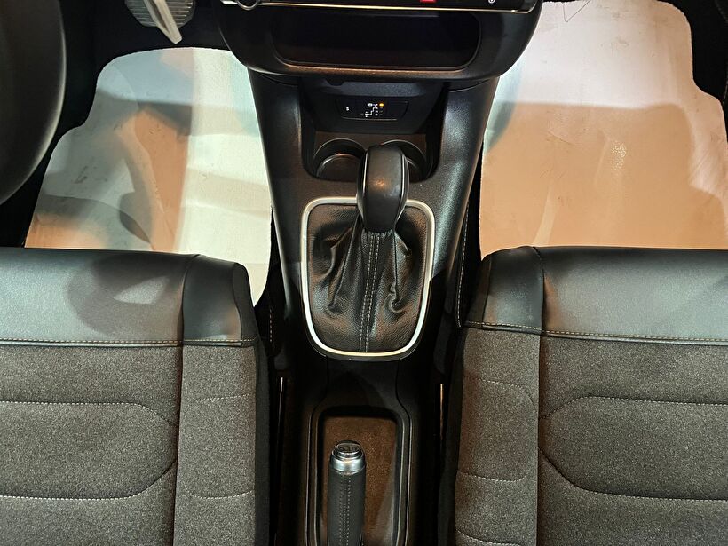 2023 Benzin Otomatik Citroen C3 Gri Gürel Tasarım Aksesuar Otomotiv San. Tic. Ltd. Şti.