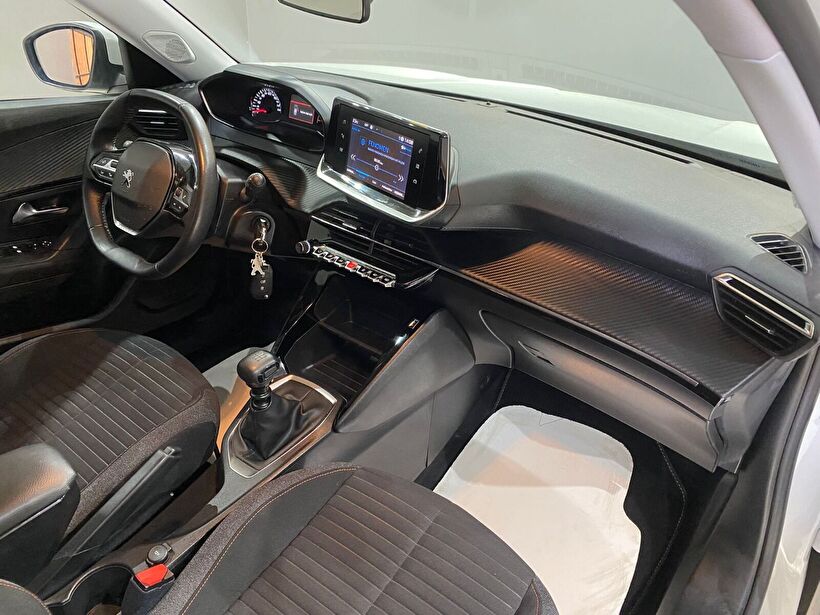 2020 Benzin Manuel Peugeot 2008 Beyaz Gürel Tasarım Aksesuar Otomotiv San. Tic. Ltd. Şti.