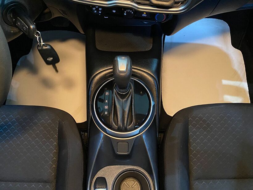 2024 Benzin Otomatik Nissan Juke Gri Gürel Tasarım Aksesuar Otomotiv San. Tic. Ltd. Şti.