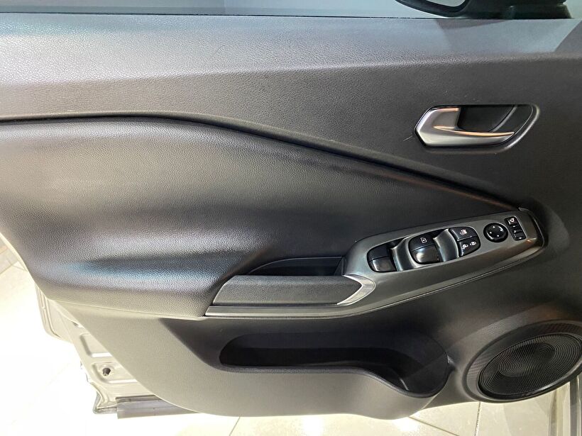 2024 Benzin Otomatik Nissan Juke Gri Gürel Tasarım Aksesuar Otomotiv San. Tic. Ltd. Şti.