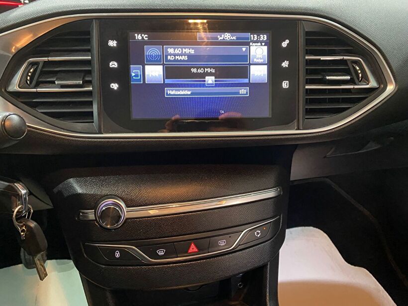 2017 Benzin Manuel Peugeot 308 Beyaz Gürel Tasarım Aksesuar Otomotiv San. Tic. Ltd. Şti.