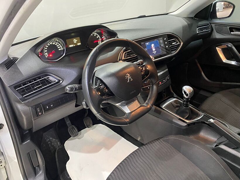 2017 Benzin Manuel Peugeot 308 Beyaz Gürel Tasarım Aksesuar Otomotiv San. Tic. Ltd. Şti.