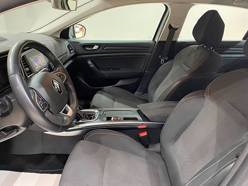 2023 Benzin Otomatik Renault Megane Gri Gürel Tasarım Aksesuar Otomotiv San. Tic. Ltd. Şti.