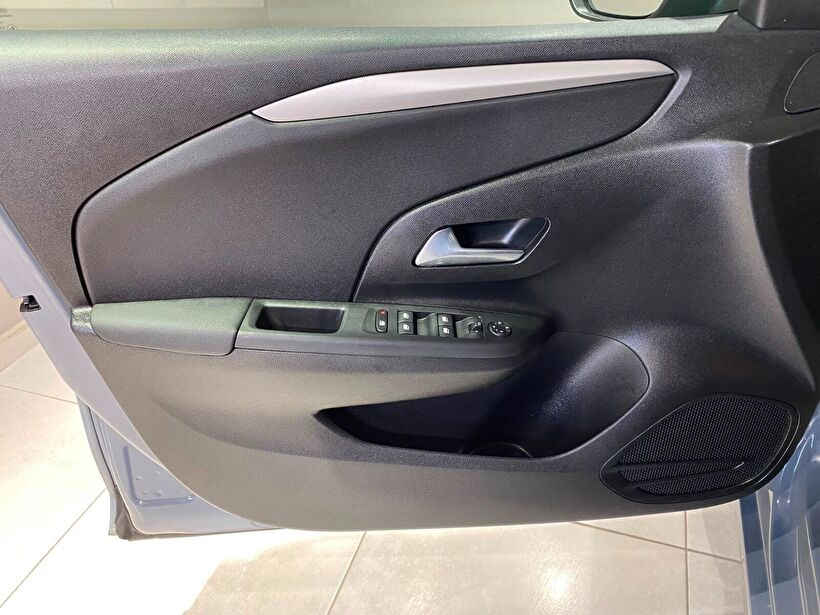 2025 Benzin Otomatik Opel Corsa Gri Gürel Tasarım Aksesuar Otomotiv San. Tic. Ltd. Şti.