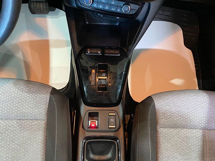 2025 Benzin Otomatik Opel Corsa Gri Gürel Tasarım Aksesuar Otomotiv San. Tic. Ltd. Şti.