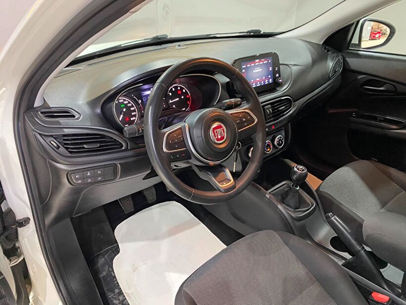 2021 Benzin Manuel Fiat Egea  Beyaz Gürel Tasarım Aksesuar Otomotiv San. Tic. Ltd. Şti.