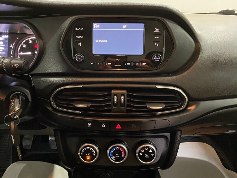 2024 Benzin Manuel Fiat Egea Beyaz Gürel Tasarım Aksesuar Otomotiv San. Tic. Ltd. Şti.