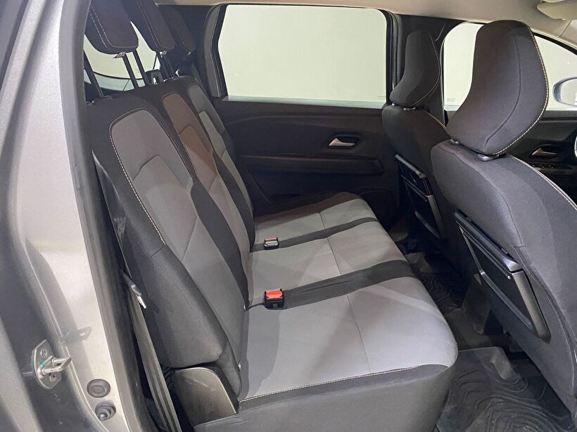 2023 Benzin Manuel Dacia Jogger Gri Gürel Tasarım Aksesuar Otomotiv San. Tic. Ltd. Şti.