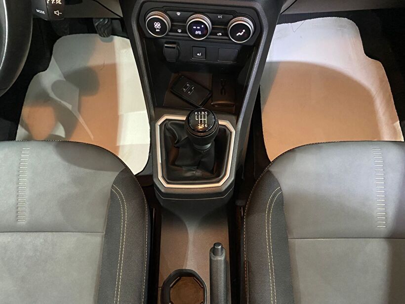 2023 Benzin Manuel Dacia Jogger Gri Gürel Tasarım Aksesuar Otomotiv San. Tic. Ltd. Şti.