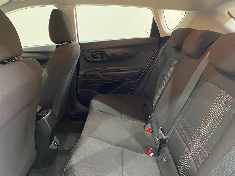 2025 Benzin Otomatik Hyundai Bayon Beyaz Gürel Tasarım Aksesuar Otomotiv San. Tic. Ltd. Şti.