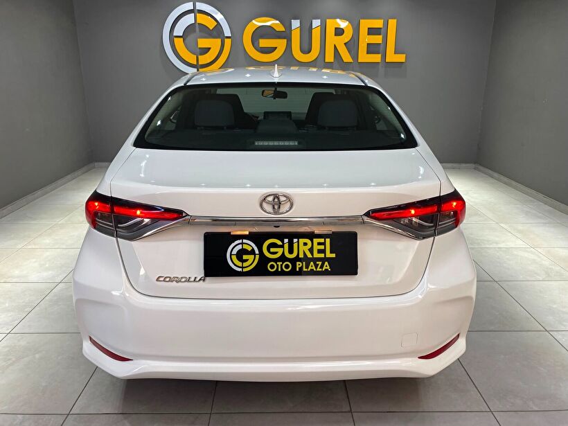 2022 Benzin Otomatik Toyota Corolla Beyaz Gürel Tasarım Aksesuar Otomotiv San. Tic. Ltd. Şti.