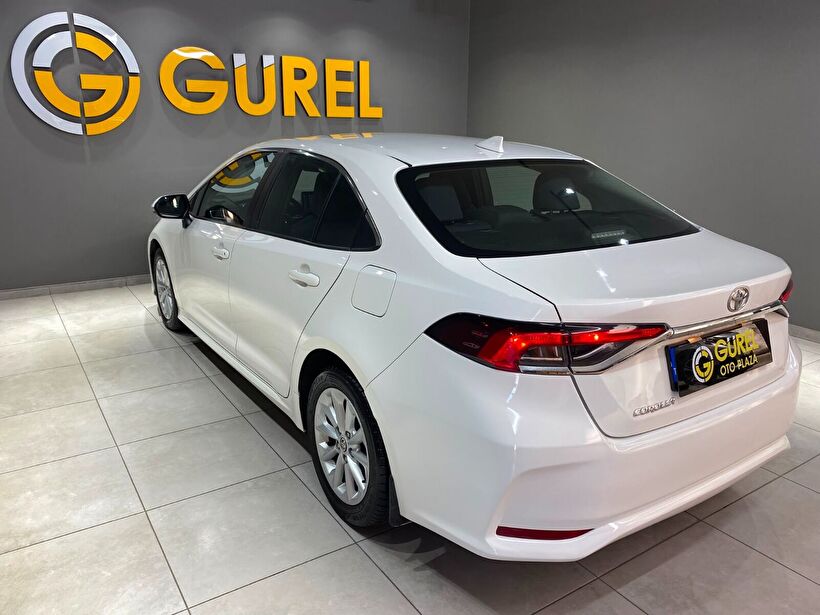 2022 Benzin Otomatik Toyota Corolla Beyaz Gürel Tasarım Aksesuar Otomotiv San. Tic. Ltd. Şti.