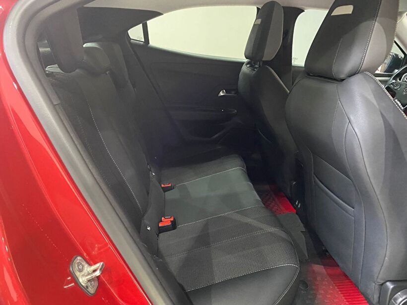 2021 Benzin Otomatik Opel Mokka Kırmızı Gürel Tasarım Aksesuar Otomotiv San. Tic. Ltd. Şti.