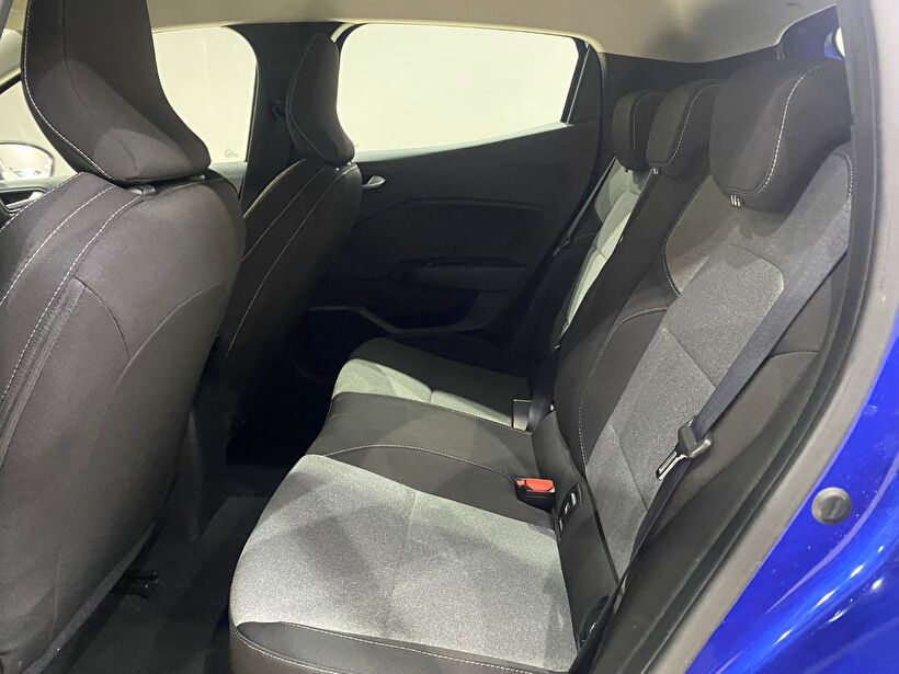 2024 Benzin Otomatik Renault Clio Mavi Gürel Tasarım Aksesuar Otomotiv San. Tic. Ltd. Şti.