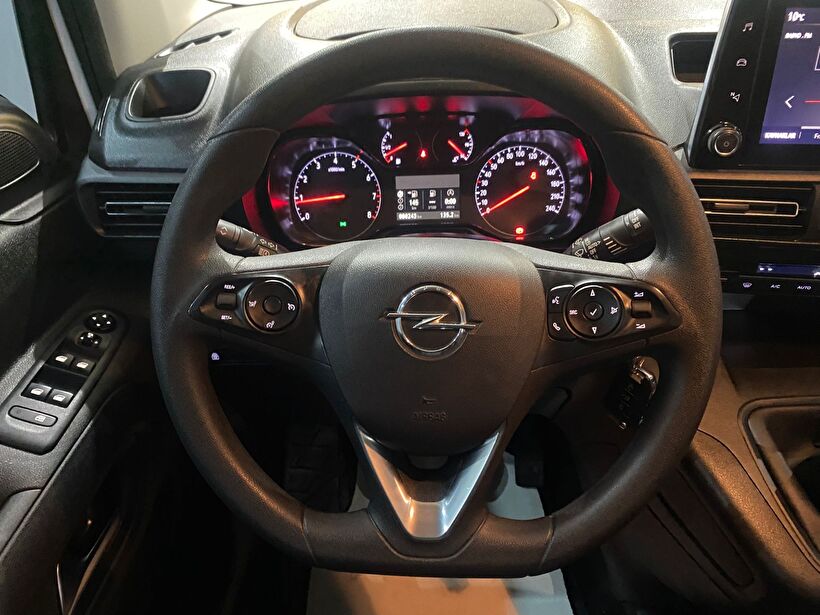 2022 Dizel Manuel Opel Combo Beyaz Gürel Tasarım Aksesuar Otomotiv San. Tic. Ltd. Şti.