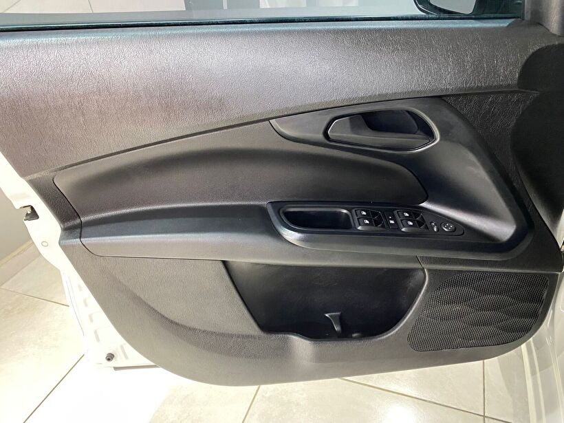 2021 Benzin Manuel Fiat Egea Beyaz Gürel Tasarım Aksesuar Otomotiv San. Tic. Ltd. Şti.