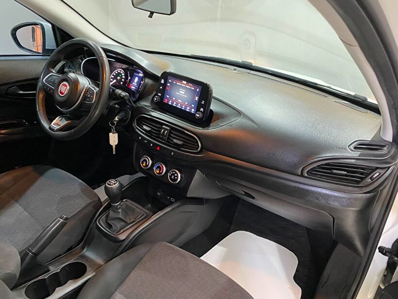 2023 Dizel Manuel Fiat Egea Beyaz Gürel Tasarım Aksesuar Otomotiv San. Tic. Ltd. Şti.