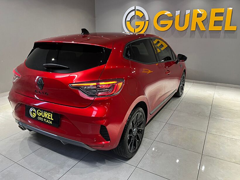 2024 Benzin Otomatik Renault Clio Kırmızı Gürel Tasarım Aksesuar Otomotiv San. Tic. Ltd. Şti.