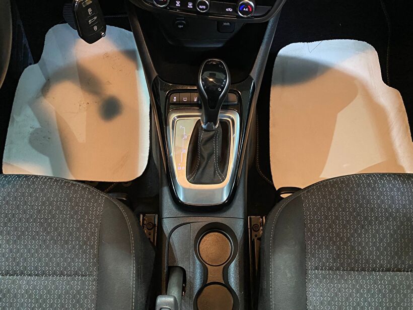 2023 Benzin Otomatik Opel Crossland Siyah Gürel Tasarım Aksesuar Otomotiv San. Tic. Ltd. Şti.