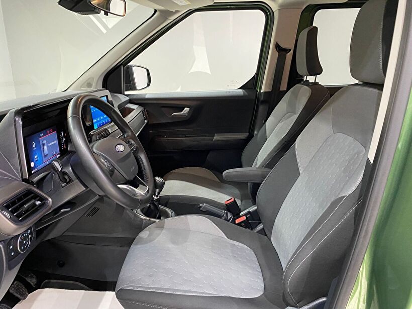 2025 Dizel Manuel Ford Tourneo Courier Yeşil Gürel Tasarım Aksesuar Otomotiv San. Tic. Ltd. Şti.