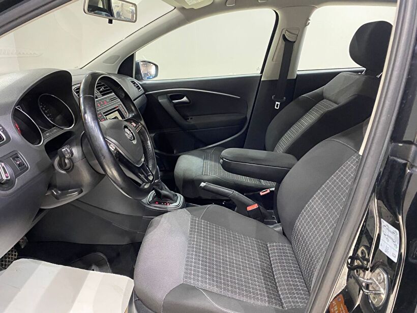 2016 Benzin Otomatik Volkswagen Polo Siyah Gürel Tasarım Aksesuar Otomotiv San. Tic. Ltd. Şti.