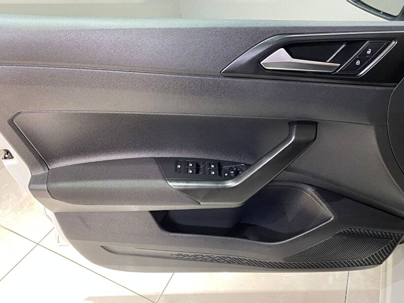 2022 Benzin Manuel Volkswagen Polo Beyaz Gürel Tasarım Aksesuar Otomotiv San. Tic. Ltd. Şti.