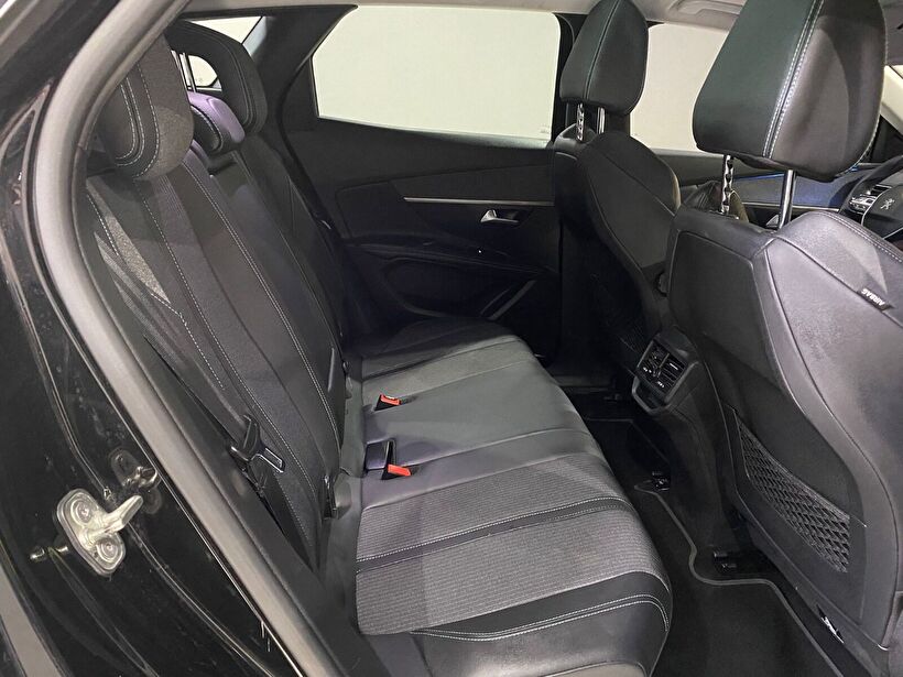 2022 Dizel Otomatik Peugeot 3008 Siyah Gürel Tasarım Aksesuar Otomotiv San. Tic. Ltd. Şti.