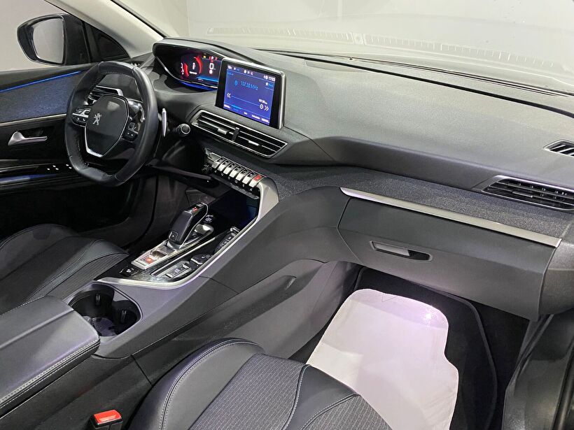 2022 Dizel Otomatik Peugeot 3008 Siyah Gürel Tasarım Aksesuar Otomotiv San. Tic. Ltd. Şti.