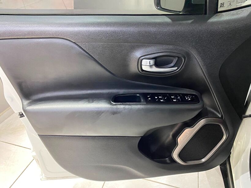 2022 Benzin Otomatik Jeep Renegade Beyaz Gürel Tasarım Aksesuar Otomotiv San. Tic. Ltd. Şti.