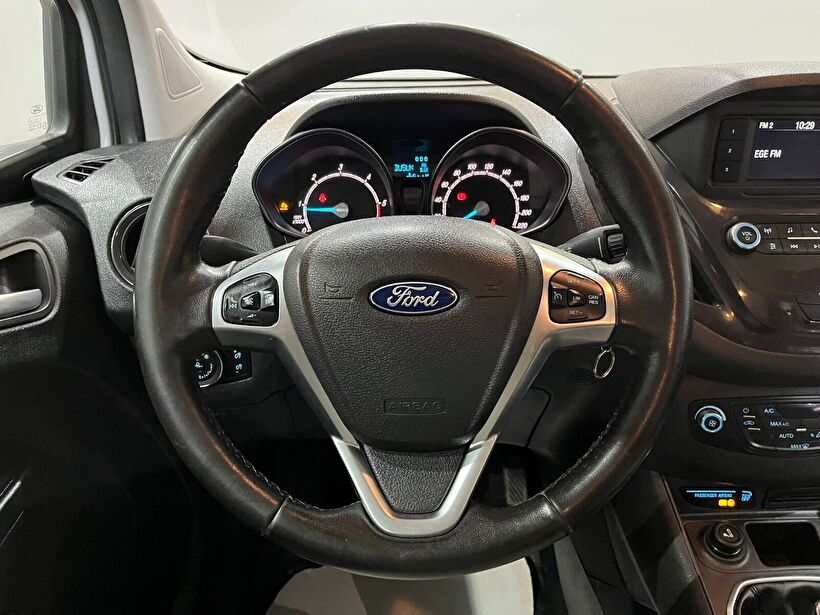 2021 Dizel Manuel Ford Tourneo Courier Journey Beyaz Gürel Tasarım Aksesuar Otomotiv San. Tic. Ltd. Şti.