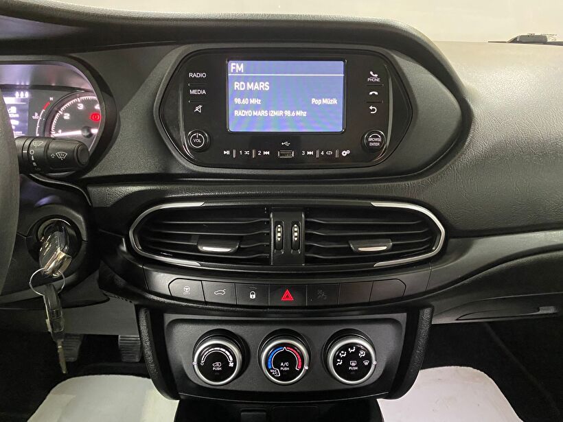 2022 Benzin Manuel Fiat Egea Beyaz Gürel Tasarım Aksesuar Otomotiv San. Tic. Ltd. Şti.