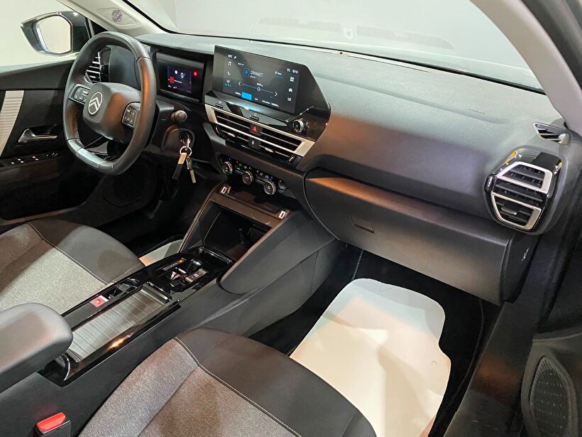 2025 Benzin Otomatik Citroen C4 X Gri Gürel Tasarım Aksesuar Otomotiv San. Tic. Ltd. Şti.