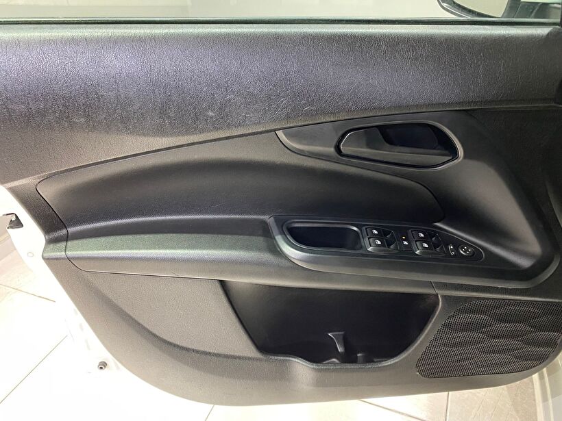 2021 Benzin Manuel Fiat Egea Beyaz Gürel Tasarım Aksesuar Otomotiv San. Tic. Ltd. Şti.