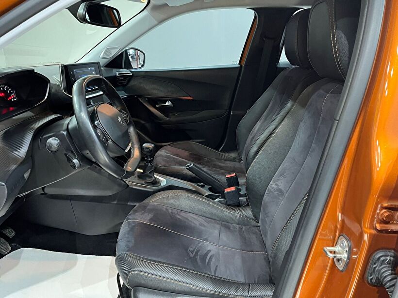 2021 Benzin Manuel Peugeot 2008 Turuncu Gürel Tasarım Aksesuar Otomotiv San. Tic. Ltd. Şti.