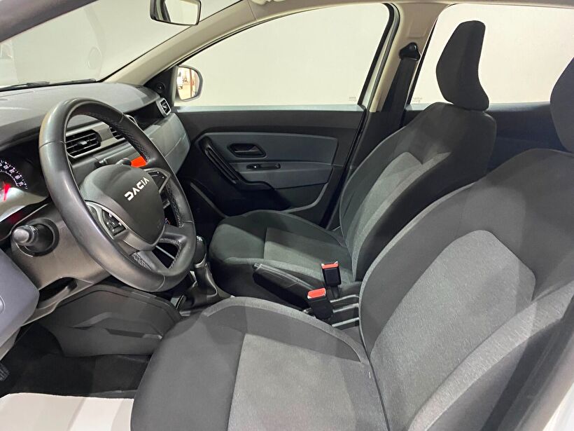 2023 Benzin Otomatik Dacia Duster Beyaz Gürel Tasarım Aksesuar Otomotiv San. Tic. Ltd. Şti.