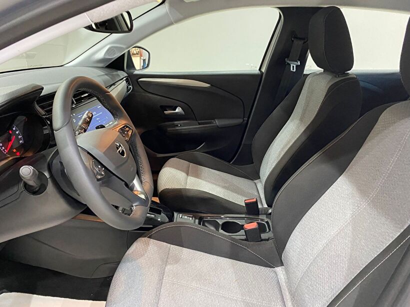 2025 Benzin Otomatik Opel Corsa Gümüş Gri Gürel Tasarım Aksesuar Otomotiv San. Tic. Ltd. Şti.