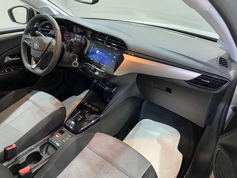 2025 Benzin Otomatik Opel Corsa Gümüş Gri Gürel Tasarım Aksesuar Otomotiv San. Tic. Ltd. Şti.